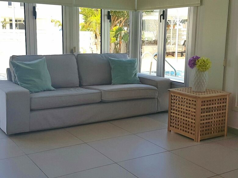 Colonial Beach Villa