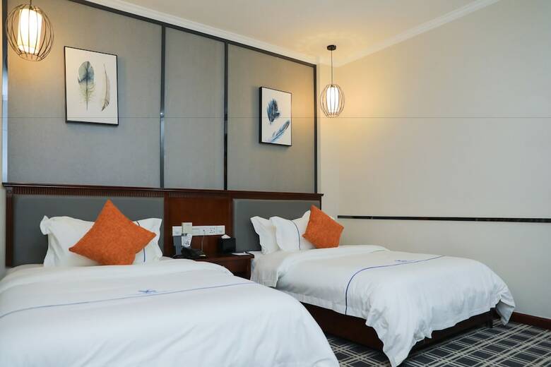 Homies Hotel