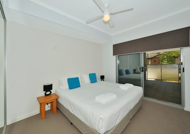 Apartamentos Del Mar 28
