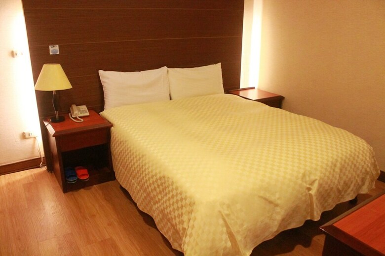 Hongyuezhuang Hotel