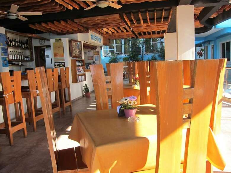 Hotel Montani Beach Resort