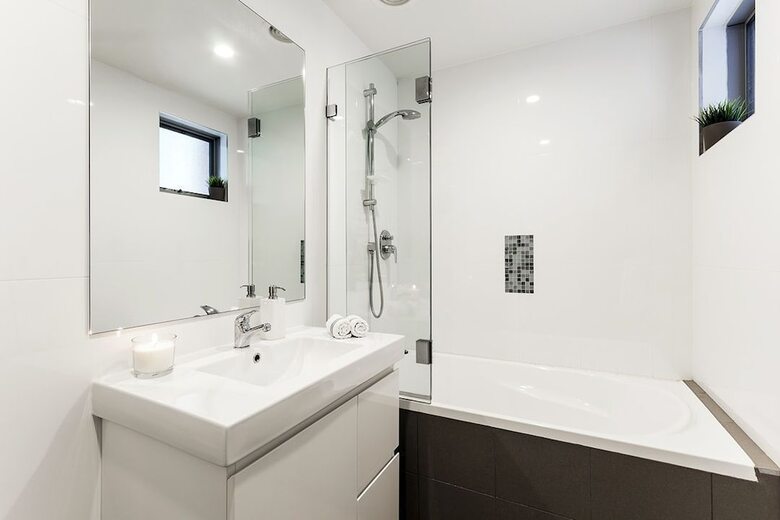 Maroubra Magic (105i)
