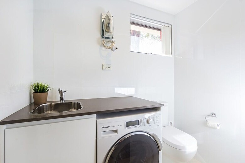 Maroubra Magic (105i)