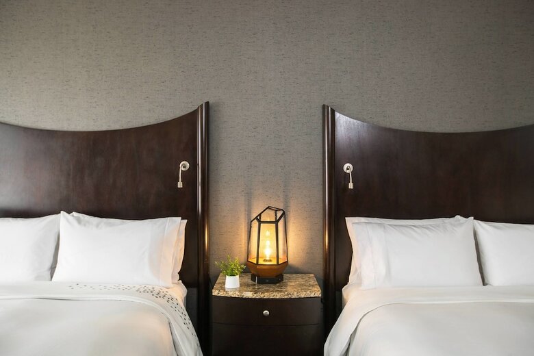 Renaissance Raleigh North Hills Hotel