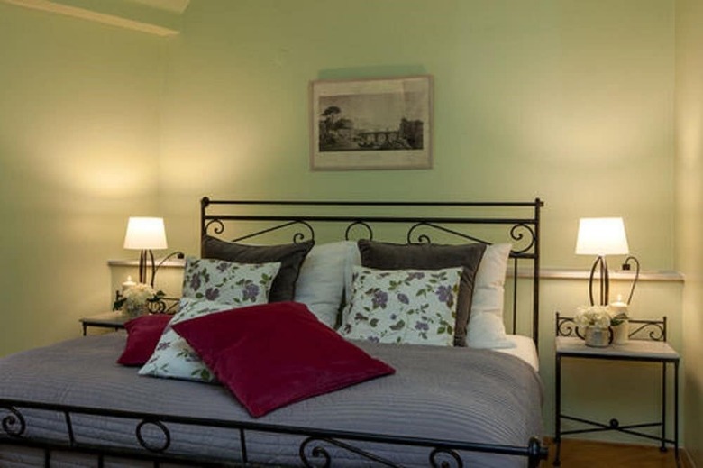 Charming Prague Apartments At Black Star