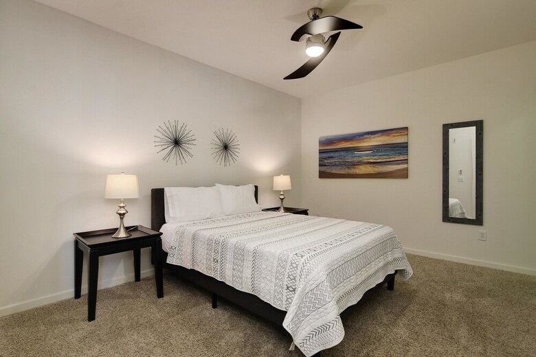 Staylo Modern 2 Bedroom Apartment