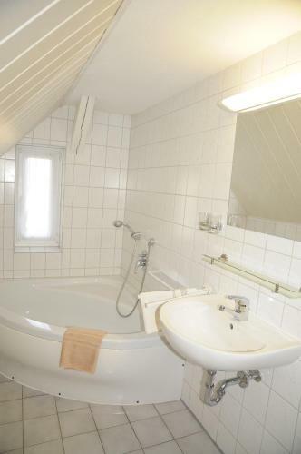 Hostal Aktiv Pension