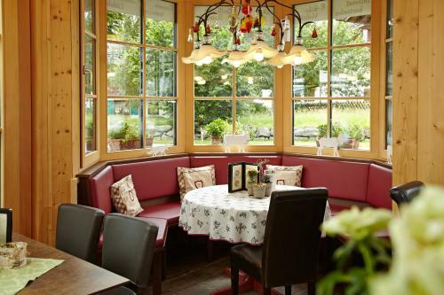 Hotel Charivaris Wintergarten