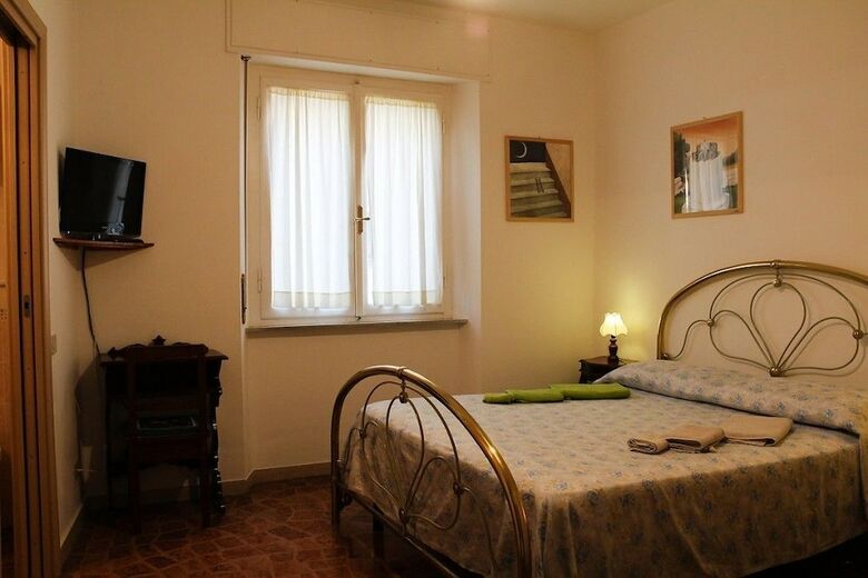 Hotel Guest House - Rooms Rent Cisanello