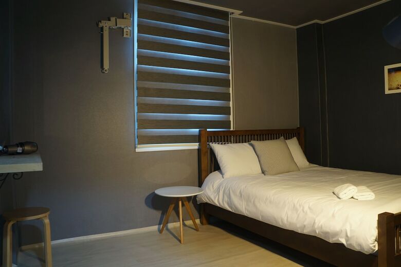 Hostal Art N Stay - Hostel
