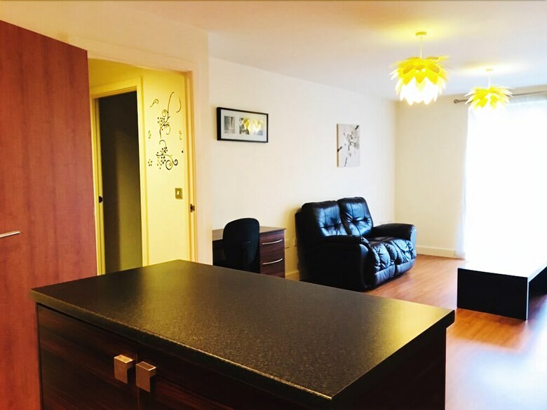 Birmingham Serviced Apartment- Ryland