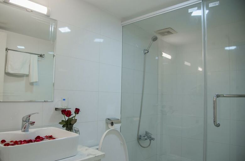 Hanoi Oriental Pearl Hotel