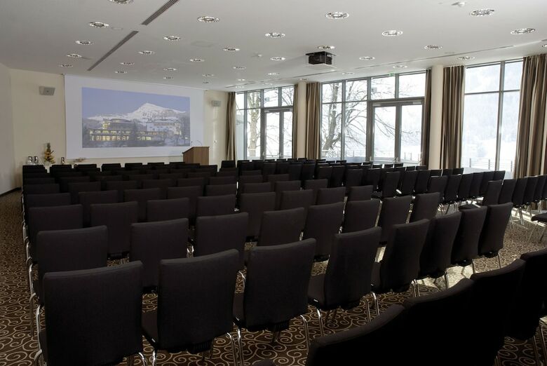 Austria Trend Hotel Schloss Lebenberg