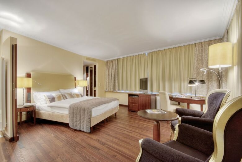 Austria Trend Hotel Schloss Lebenberg