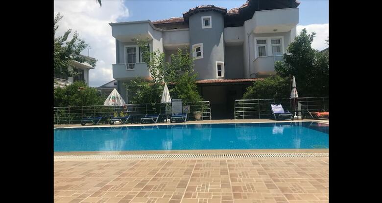 Poseidon Apart Hotel