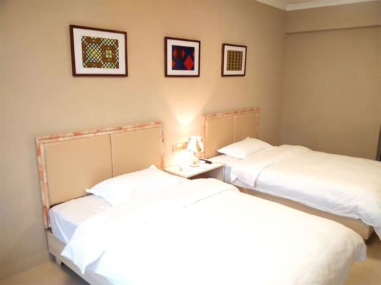 Hostal Bajie Youth Hostel(Tianmenshan Train Station)