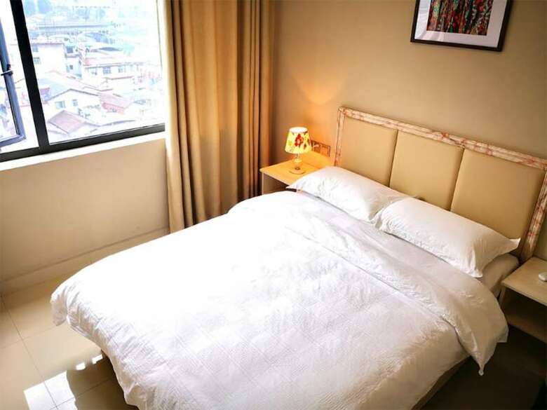 Hostal Bajie Youth Hostel(Tianmenshan Train Station)