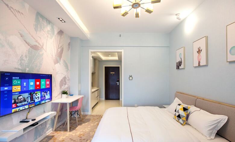 Nice Meeting You Aparthotel