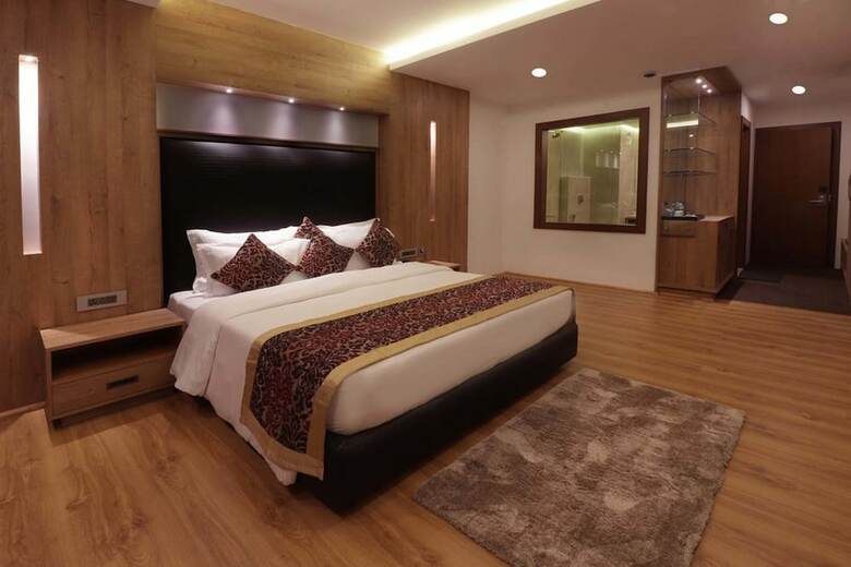 Hotel Pinetree Spa Resort