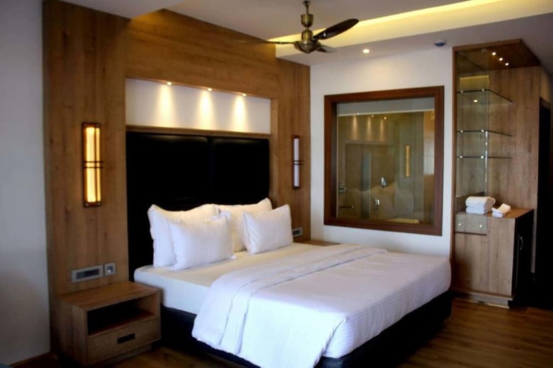 Hotel Pinetree Spa Resort