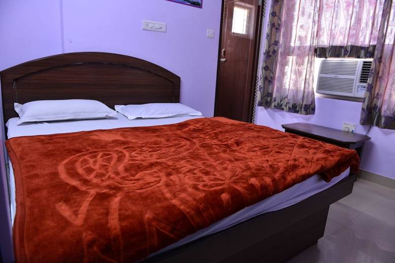 Hotel Mohit Palace