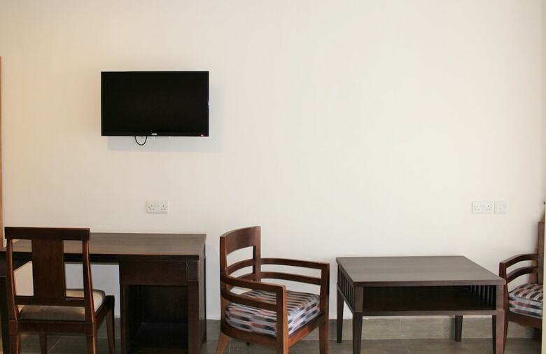 Hotel Cepha's Inn