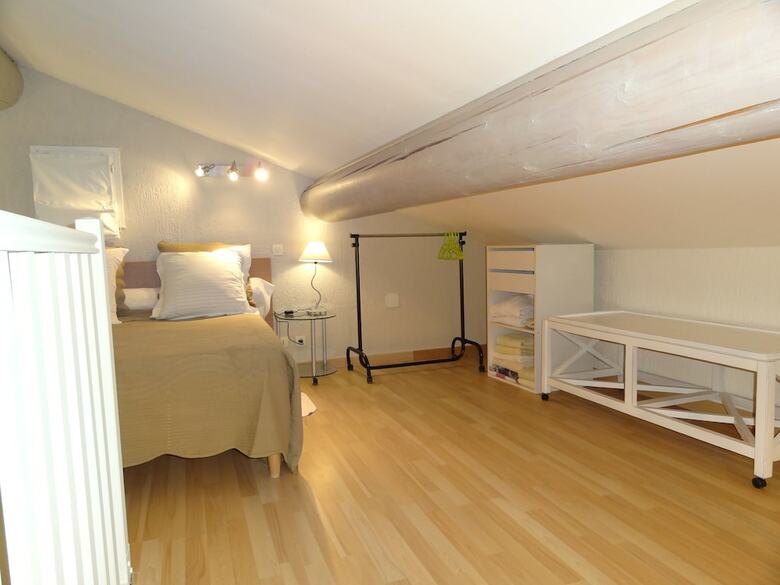 Hotel Locations Des Alpilles