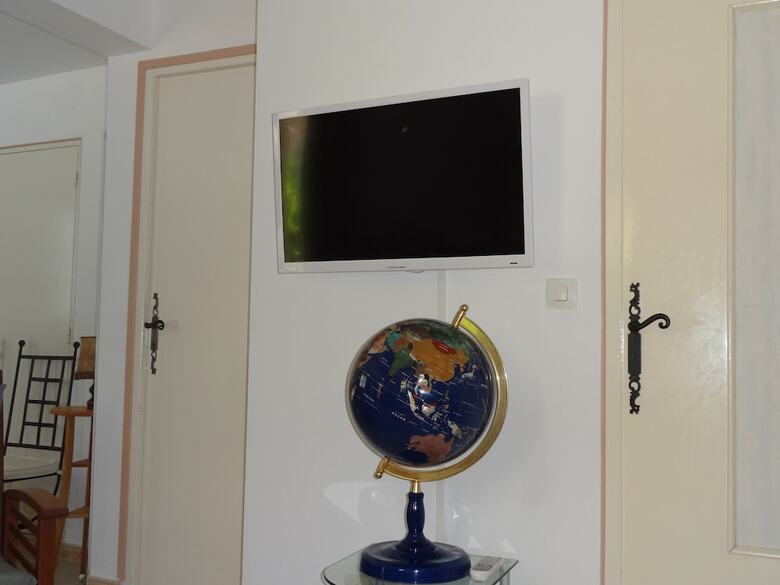 Hotel Locations Des Alpilles