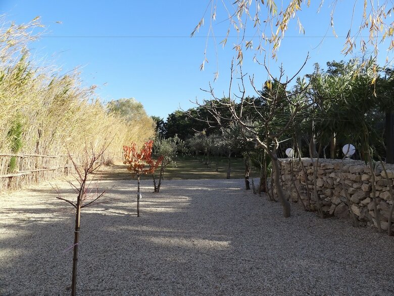 Hotel Locations Des Alpilles