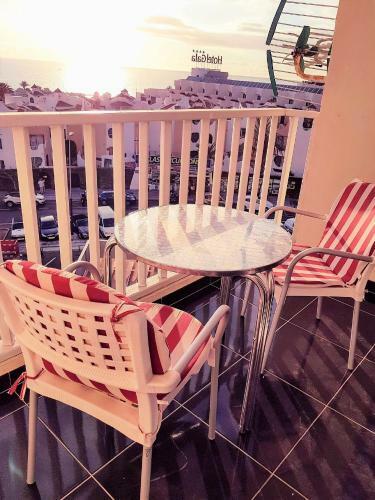Apartamentos Americas Blue Yosea