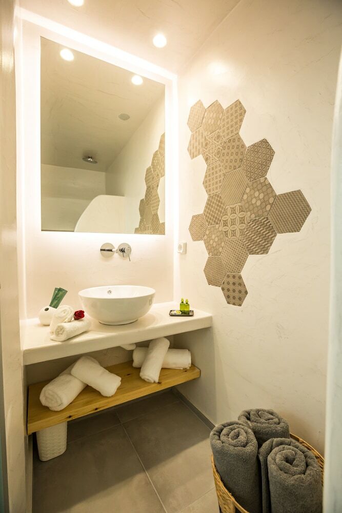 Villa Ethereum Luxury Cave