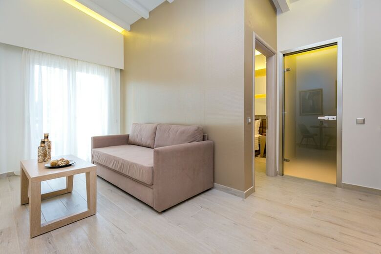 Hotel Lobelia Luxury Suites
