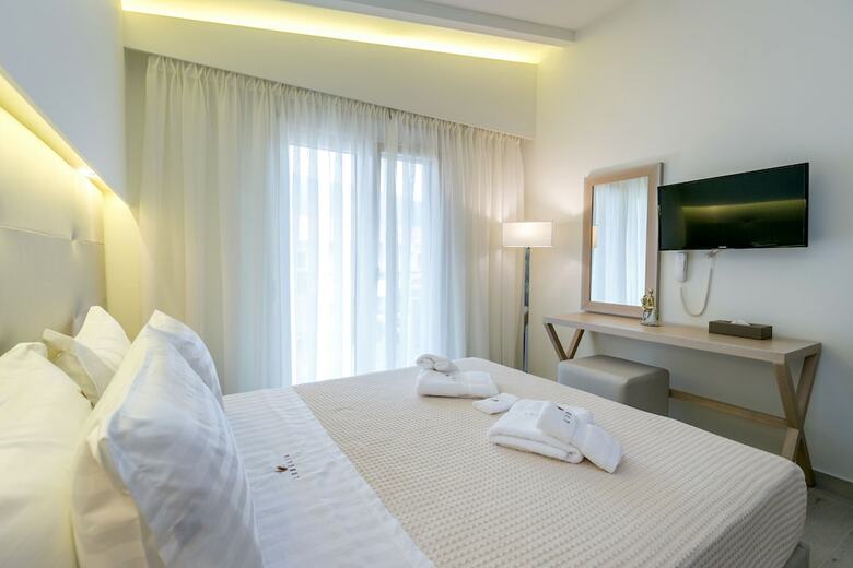 Hotel Lobelia Luxury Suites