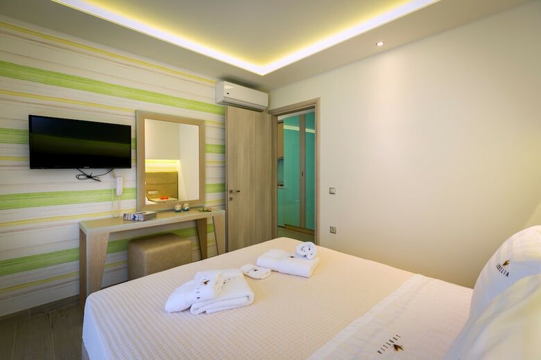 Hotel Lobelia Luxury Suites