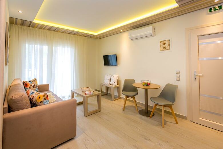 Hotel Lobelia Luxury Suites