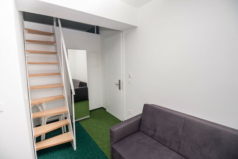 Skylux Apartments