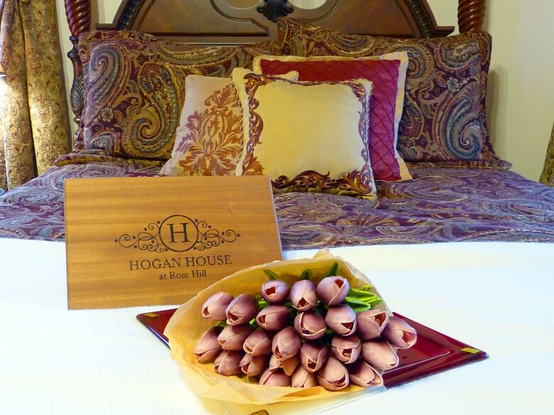 Hogan House At Rose Hill Bed And Breakfast