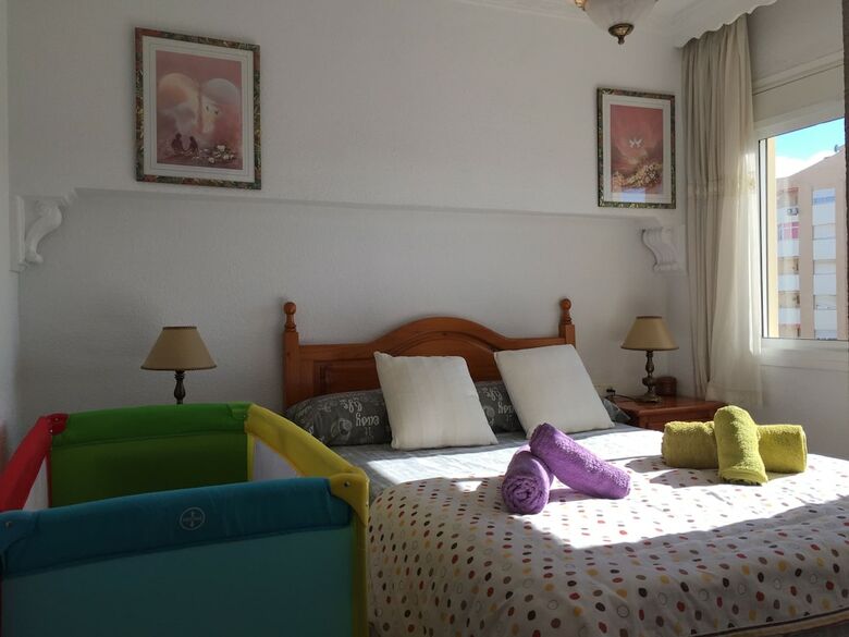 Sunny Apartment 2 Bedrooms