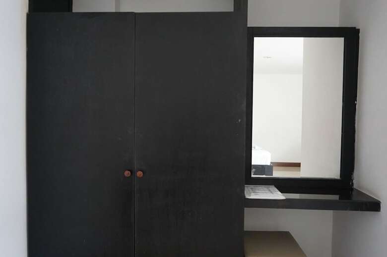 Nirakon Hotel