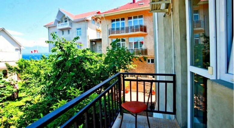 Hotel Zhemchuzhina