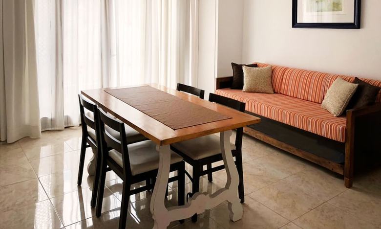 Granada Apartments Ibiza