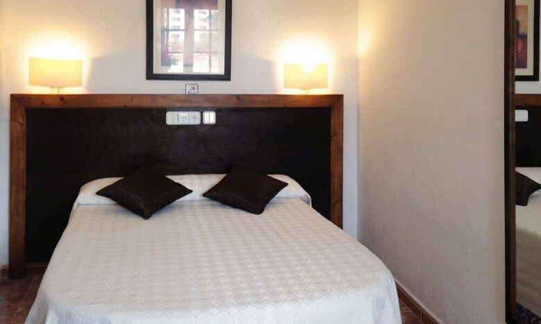 Granada Apartments Ibiza