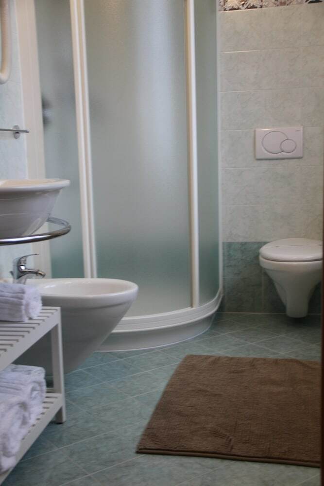 Hotel Vignola Rooms Avio