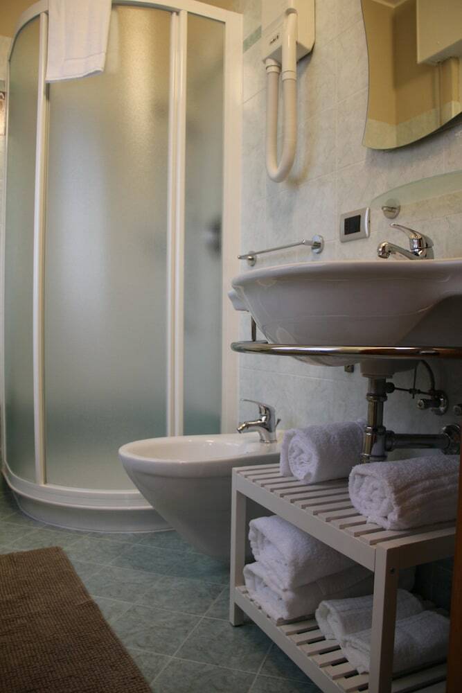 Hotel Vignola Rooms Avio