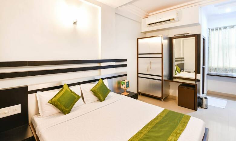 Treebo Skylon Hotel
