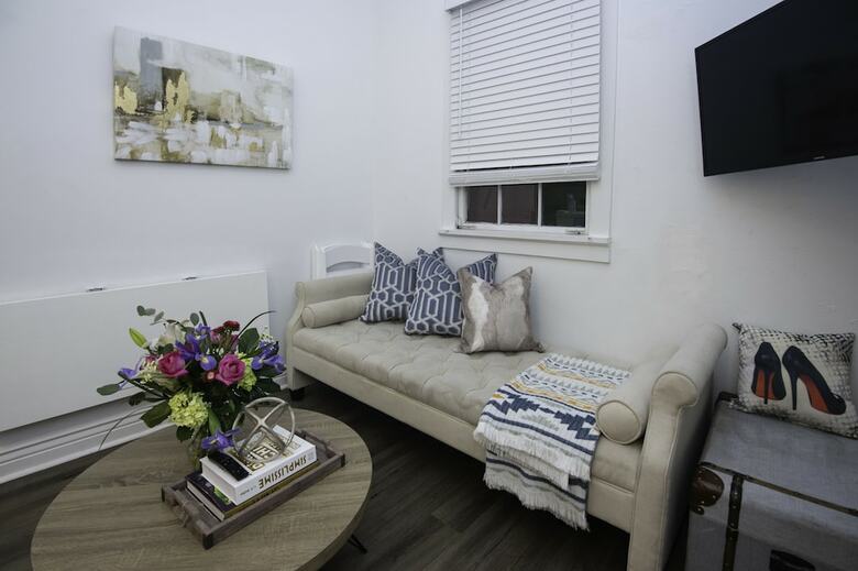 Villa 5 Br - Heart Of Everything - French Qt