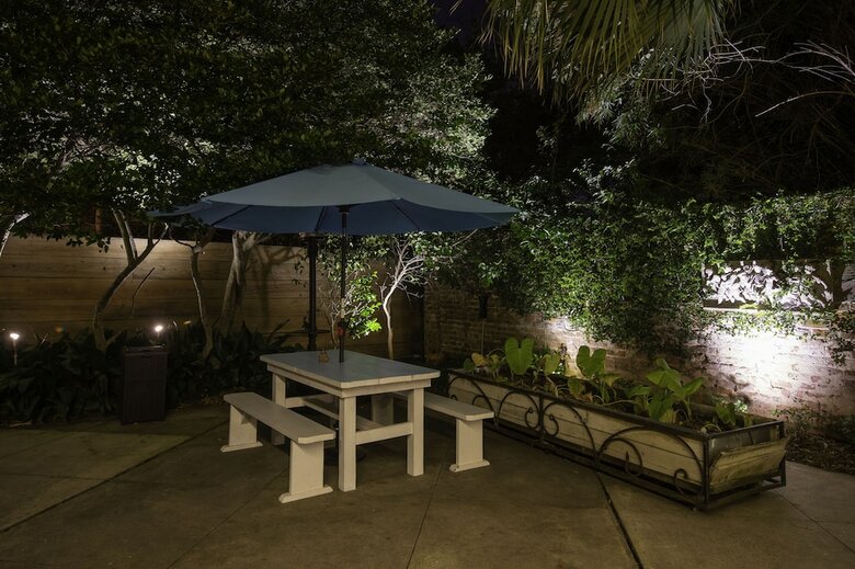 Villa 5 Br - Heart Of Everything - French Qt