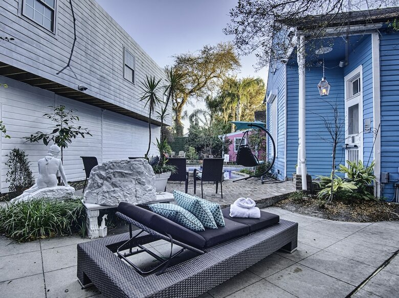 Villa 5 Br - Heart Of Everything - French Qt