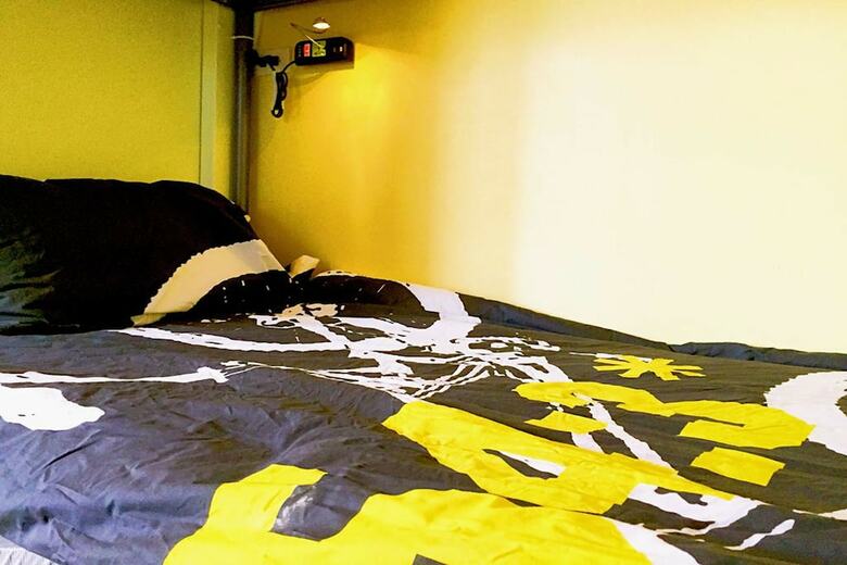 Hostal Hush Hush Cabiner - Hostel