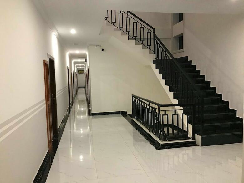 Sky Palace Boutique Hotel